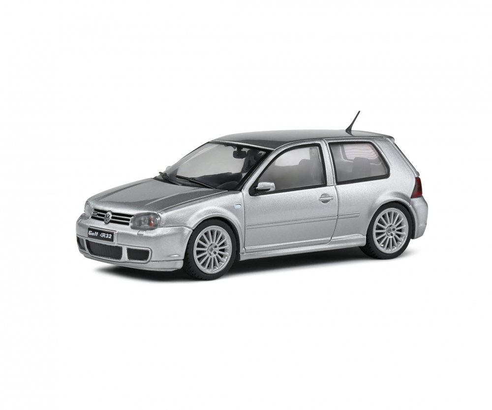 Solido 421437670 VW Golf IV R32 4Motion - Silber - 2003 1:43