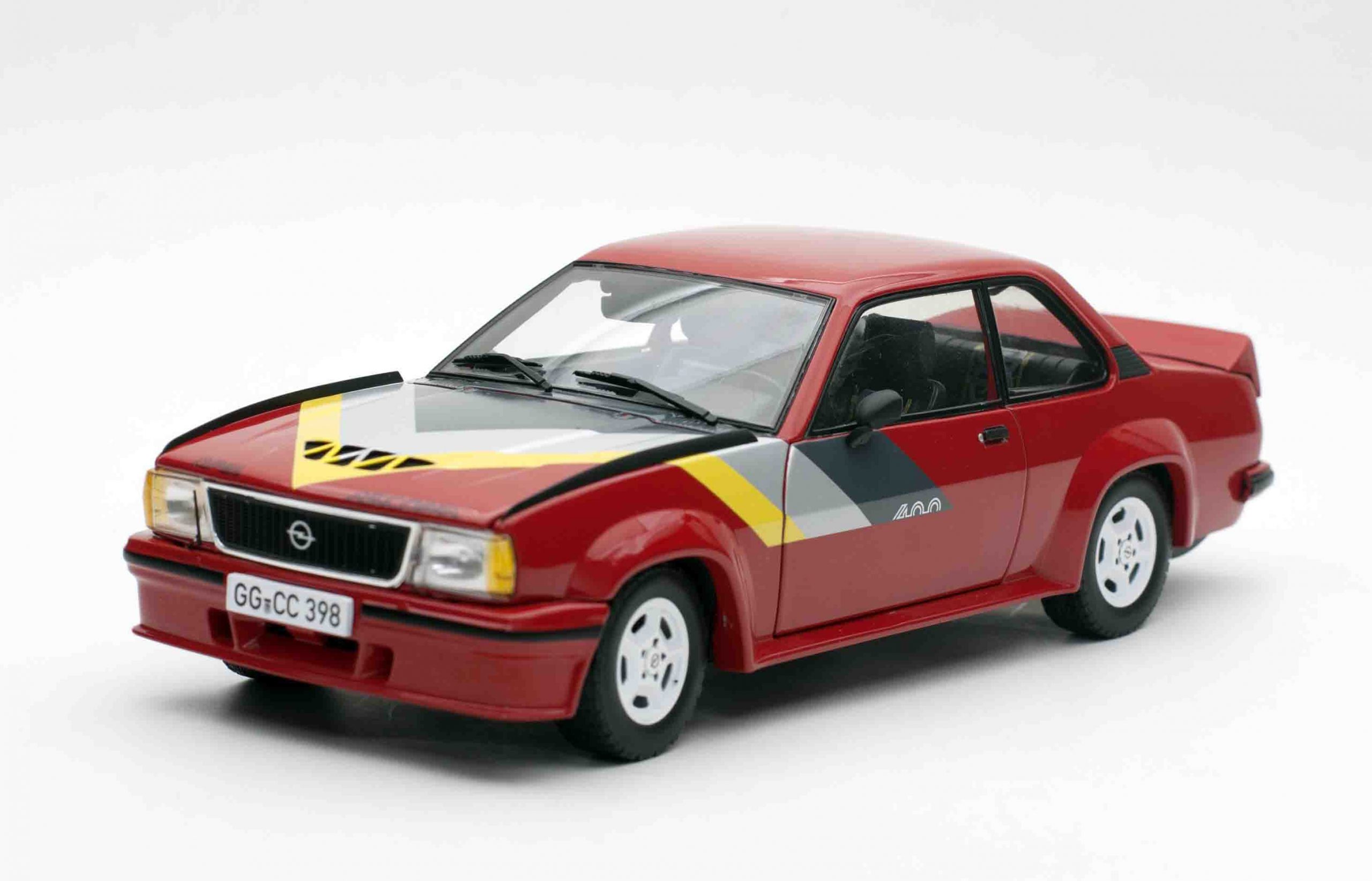 Sun Star SUN5398 Opel Ascona B 400 - rot , Dekor - Vorbestellung 1:18