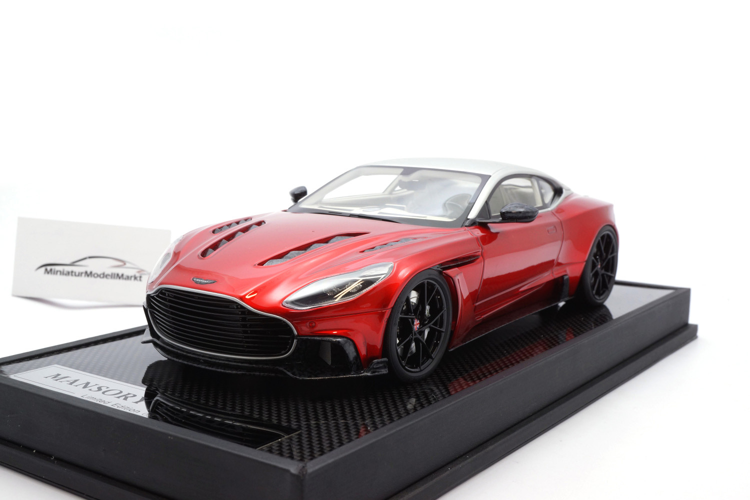 Timothy & Pierre MY18-DBCR Mansory Cyrus Aston Martin DB11 Candy Red 1:18