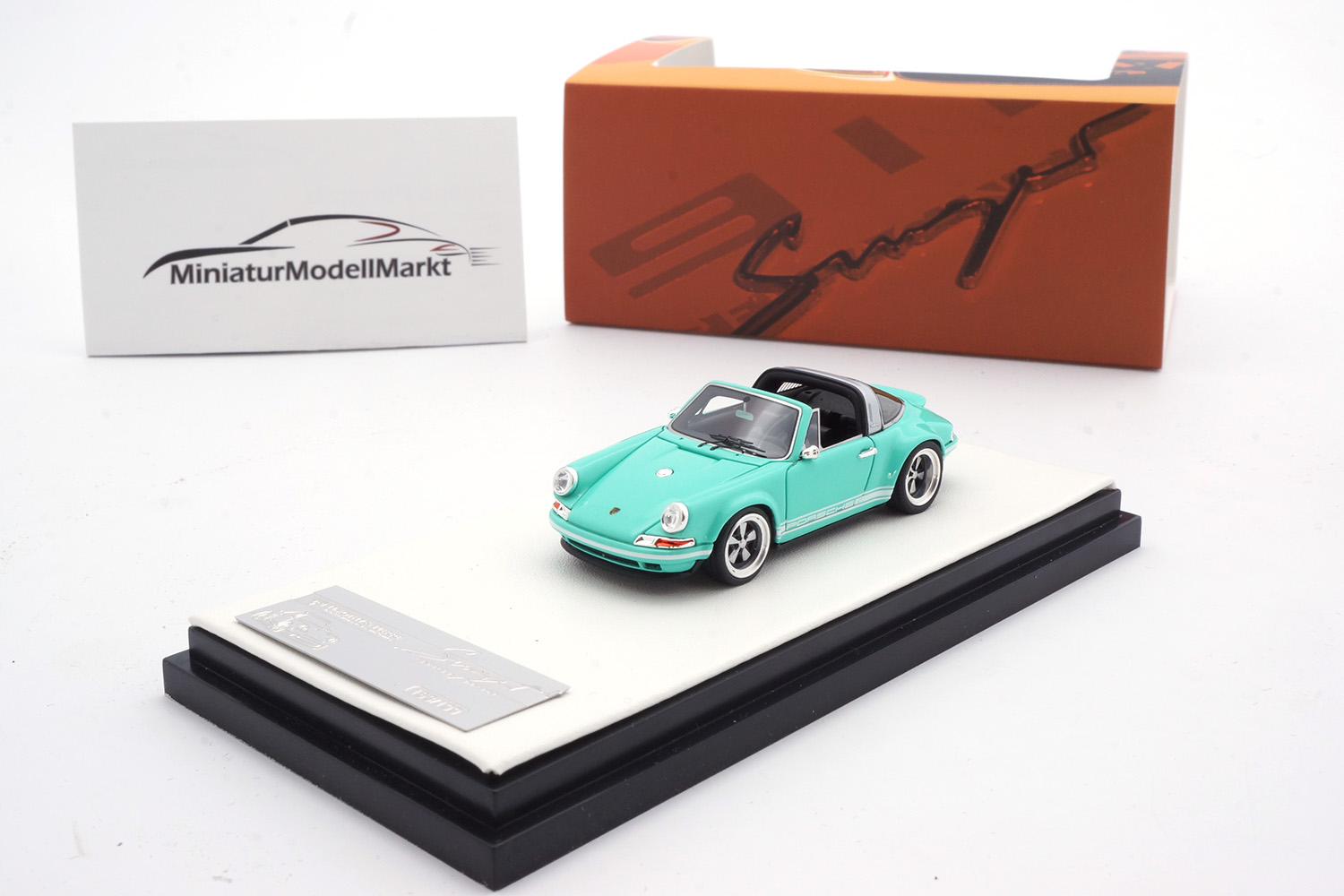 Timothy & Pierre TP911S-08 Porsche 911 Targa - Singer - Green 1:64