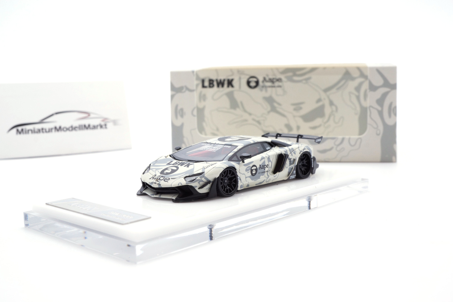 Timothy & Pierre TPLBWK-08 Lamborghini Aventador - Liberty Walk - Aape 1:64