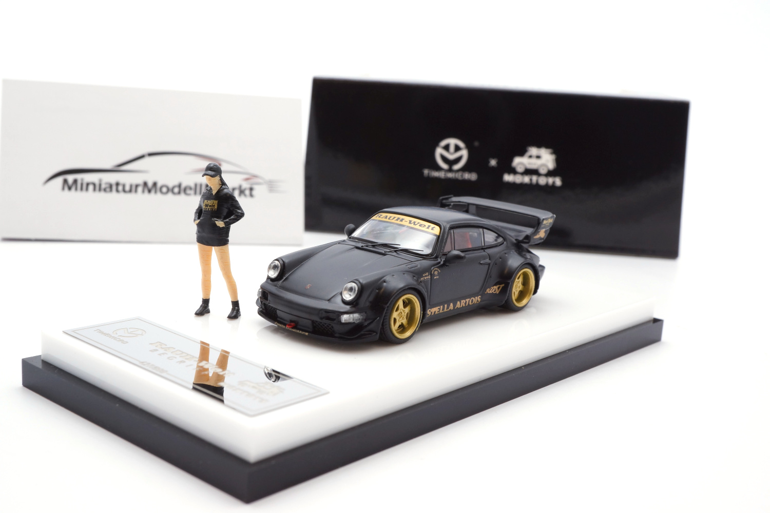 Timemicro TM-RWB964-02 Porsche 911 (964) - RWB - Stella Artois mit Figur 1:64
