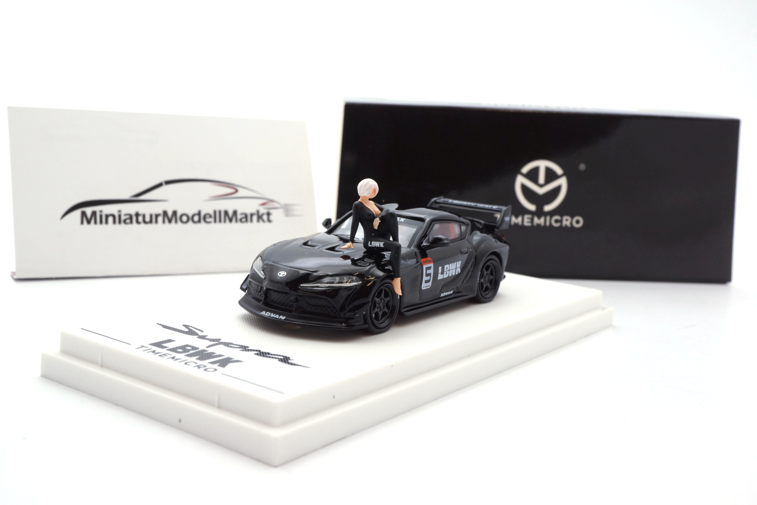 Timemicro TM-Supra-02 Toyota Supra - Liberty Walk LBWK - Schwarz mit Figur 1:64