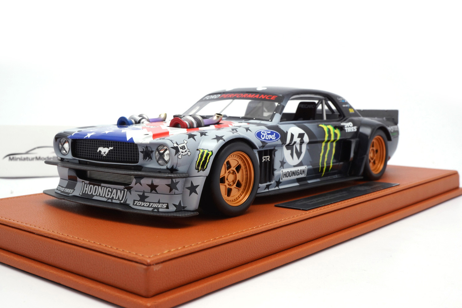 Top Marques TOP048B Ford Mustang Hoonigan V2 1965 Ken Block #43 1:18