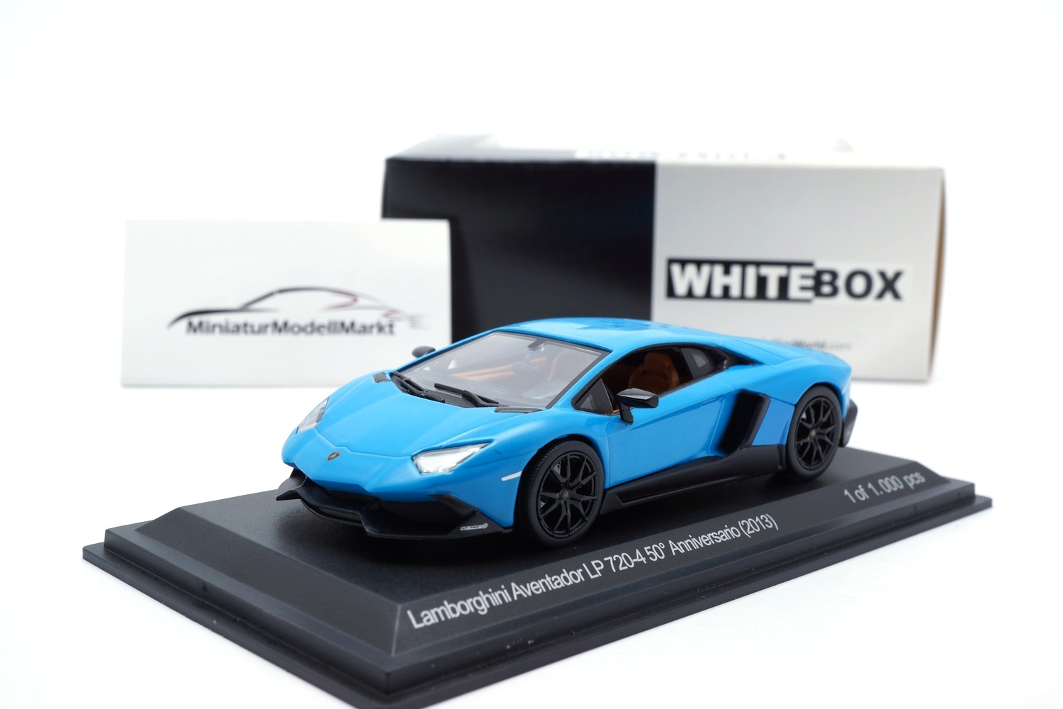 Whitebox 500 Lamborghini Aventador LP 720-4 - blau - 2013 1:43