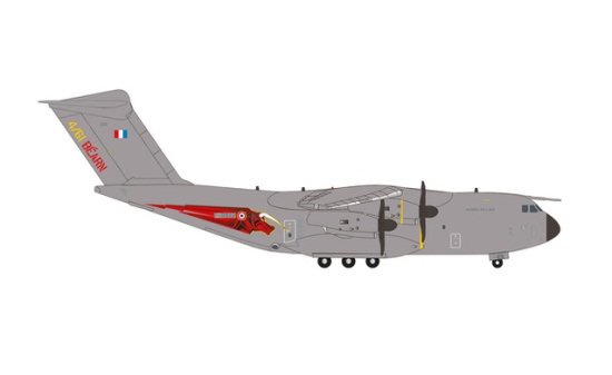 Herpa 572125 French Air Force Airbus A400M Atlas ET 4/61 Squadron Reactivation 1:200