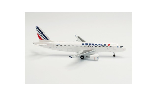 Herpa 572217 Air France Airbus A320 new 2021 livery F-HBNK Tarbes - Vorbestellung 1:200