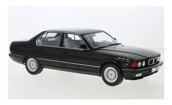 MCG 18162 BMW 750i (E32), metallic-schwarz, 7er / 7 Series, 1992 1:18