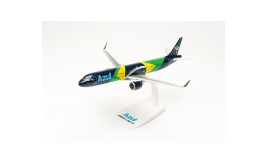 Herpa 613682 Azul Brazilian Airlines Airbus A321neo Brazilian Flag livery PR-YJE 1:200