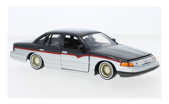 Motormax 79024 Ford Crown Victoria, metallic-dunkelgrau/silber, Low Rider, 1993 1:24