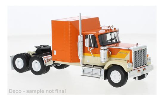 IXO TR12922 GMC General, orange/beige, 1980 1:43