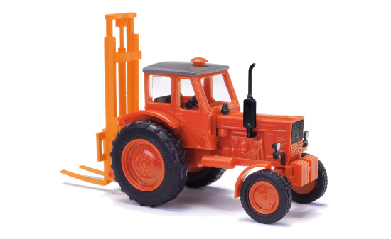 Busch 51353 Belarus MTS-50 Hecklift - Vorbestellung 1:87
