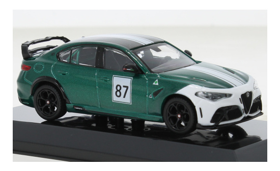 Bburago 18-38307 Alfa Romeo Giulia GTA, grün/weiss, No.87 1:43