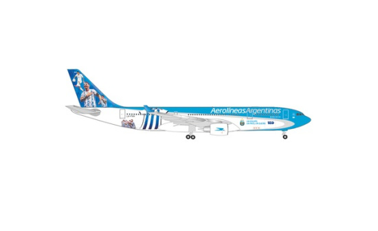 Herpa 537247 Aerolíneas Argentinas Airbus A330-200 - Selección de Argentina - LV-FVH 1:500