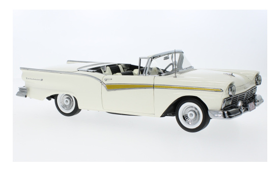 Sun Star SUN1346 Ford Fairlane 500 Skyliner - weiss 1:18