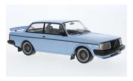 IXO 18CMC09022 Volvo 240 Turbo Custom, metallic-hellblau, 1985 1:18
