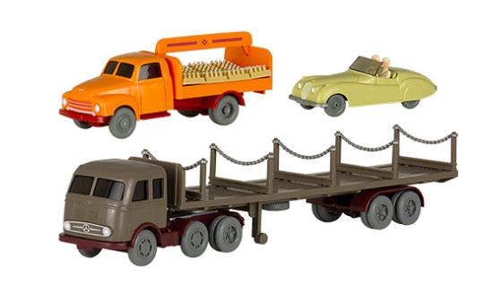 Wiking 238984 Set Wiking-Verkehrs-Modelle 86, Jaguar XR 120 R, MB LPS 333 Rungensattelzug und Opel Blitz Getränke-LKW 1:87