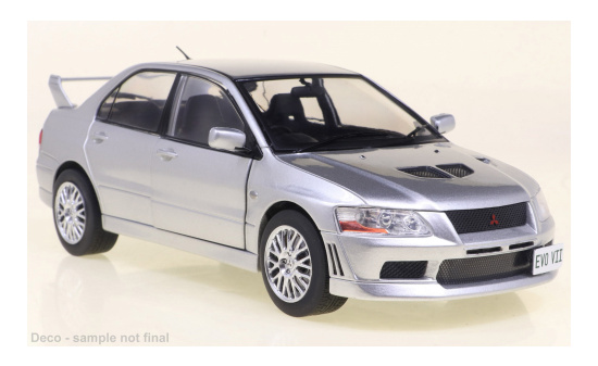 WhiteBox 124204-O Mitsubishi Lancer Evolution VII, silber, RHD, 2001 1:24