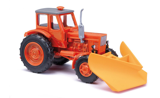 Busch 51355 Belarus MTS-52 mit Schneepflu - Vorbestellung 1:87