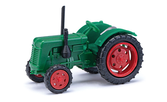 Busch 211006710 Traktor Famulus, Grün, - Vorbestellung 1:160