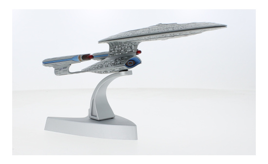 Corgi COCCC96611 - USS Enterprise NCC-1701-D - Star Trek - The Next Generation 