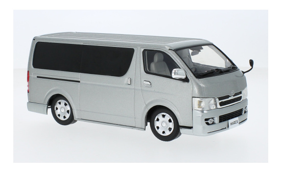 Sun Star SUN51012 Toyota H200 HiAce Super GL - silber 1:24