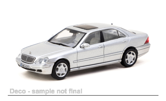 Tarmac TART64G-072-SL Mercedes S-Klasse - silber 1:64