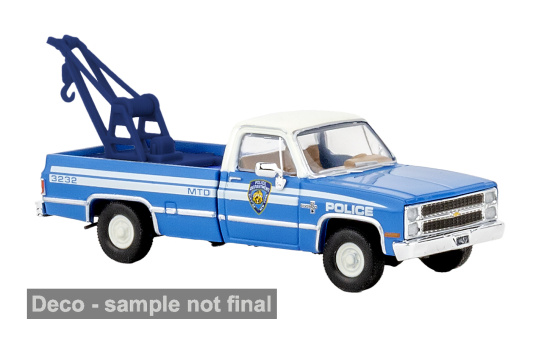 Brekina BRE19672 Chevrolet C 10 Abschleppwagen - NYPD - Vorbestellung 1:87