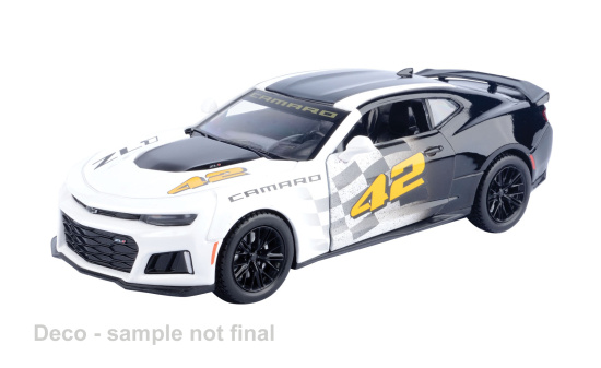 Motormax MOM73797 Chevrolet Camaro ZL1 - weiss , schwarz - Vorbestellung 1:24