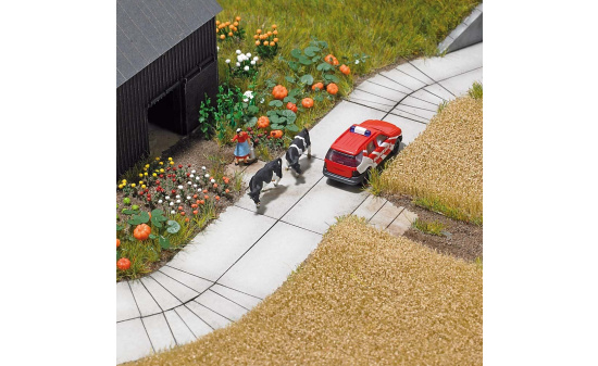 Busch 8136 Betonplattenstraße - Vorbestellung 1:160