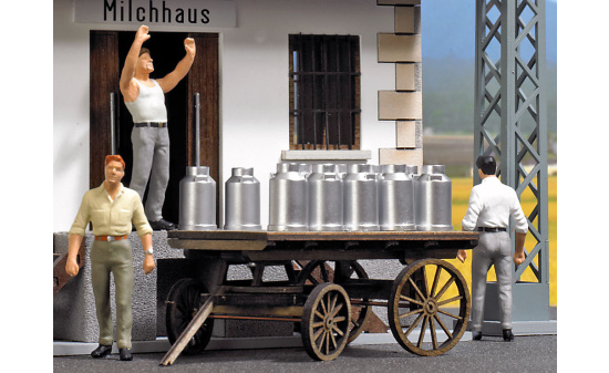 Busch 10262 Milchkannen - Vorbestellung 1:43