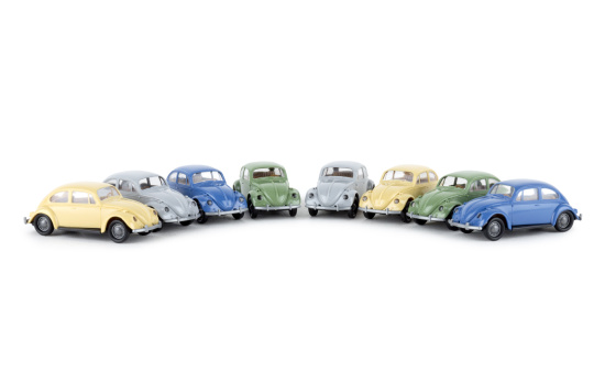 Brekina 90457 VW Käfer-Set, Economy, Set mit 8 VW Käfer Modellen, je 2 Stück in 4 Farben 1:87