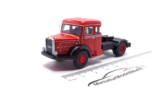 BoS-Models 87255 Bernard TD 150 - rot - 1955 1:87