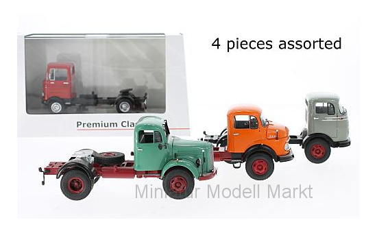 Premium ClassiXXs SET-4 Set 4 sortierte Zugmaschinen, 4 assorted tractors 1:43