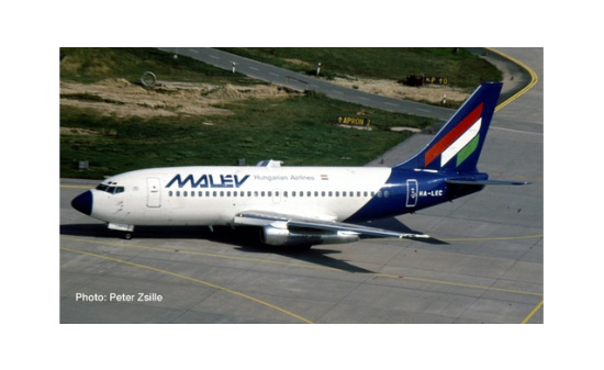 Herpa 559782 Malév Hungarian Airlines Boeing 737-200 - Vorbestellung 1:200