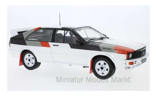 IXO 18CMC011 Audi quattro , weiss/Dekor, Rally Spec, 1982 1:18