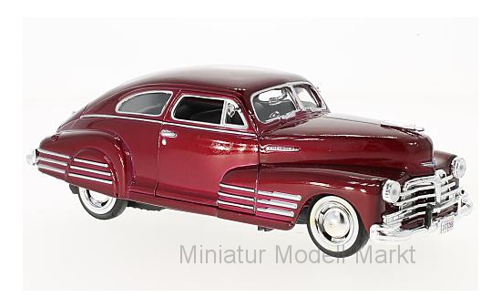Motormax 73266MET-RED Chevrolet Aerosedan Fleetline, metallic-rot, ohne Vitrine, 1948 1:24
