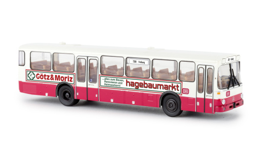 Brekina 50637 Mercedes O 307, weiss/rot, DB - Hagebaumarkt, 1982 1:87