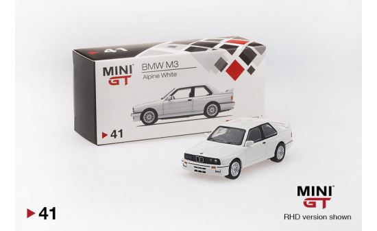 Mini GT MGT00041-R BMW M3 (E30) Alpine White (RHD) 1:64