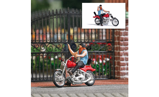 Busch 7861 US Motorrad mit Biker 1:87