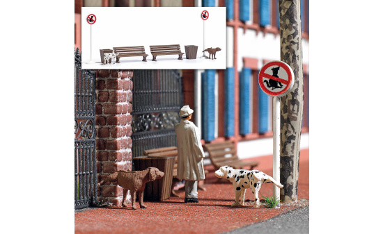 Busch 7895 Pinkelnde Hunde - Vorbestellung 1:87