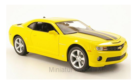 Maisto 531173YELLOW Chevrolet Camaro SS RS, gelb, mit schwarzen Streifen, 2010 1:18