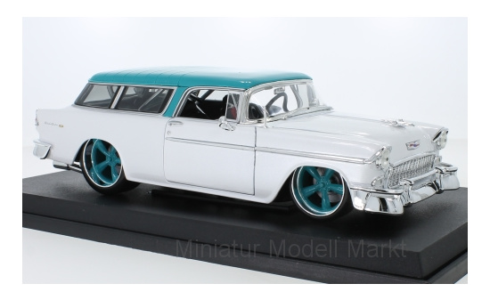 Maisto 32613WHITE Chevrolet Nomad, metallic-weiss/türkis, 1955 1:18