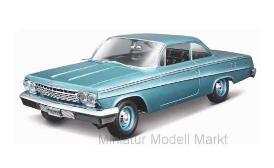 Maisto 31641BLUE Chevrolet Bel Air Coupe, metallic-türkis, 1962 1:18