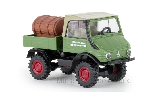 Brekina 39090 Mercedes Unimog 421, Weingut Palhuber, Pritsche mit Weinfass, 1966 1:87