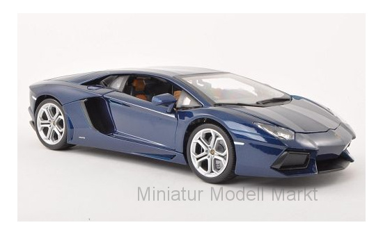 Bburago 18-11033MET-BLUE Lamborghini Aventador LP700-4, metallic-dunkelblau, 2011 1:18