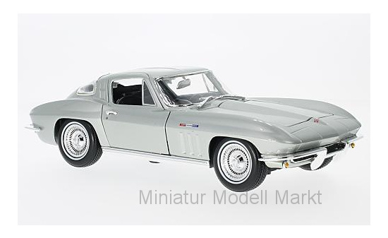 Maisto 31640SILVER Chevrolet Corvette, silber, ohne Vitrine, 1965 1:18