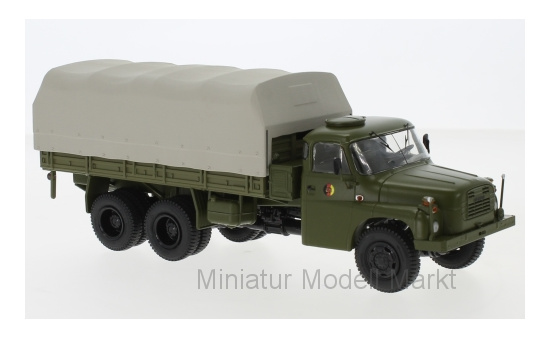 Premium ClassiXXs 47105 Tatra T148 Pritsche, NVA 1:43