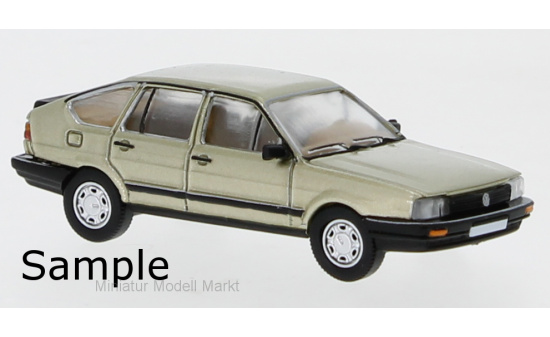 PCX87 PCX870077 VW Passat B2, metallic-beige, 1985 1:87