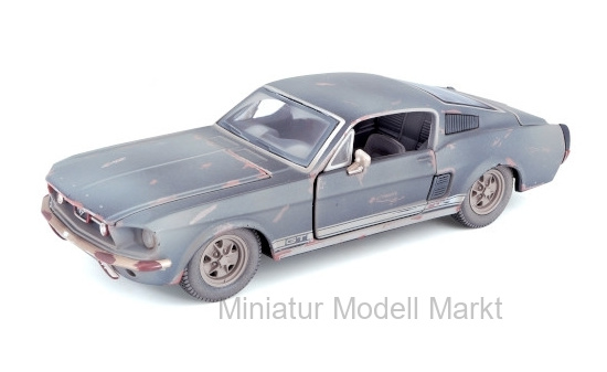 Maisto 32142BLACK-DIRTY Ford Mustang GT Fastback, schwarz, Scheunenfund mit Alterungsspuren, 1967 1:24